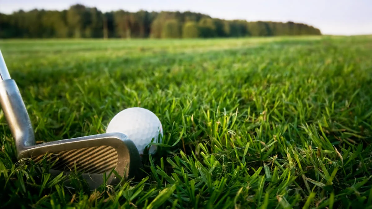 10 tips för att förbättra ditt golfspel